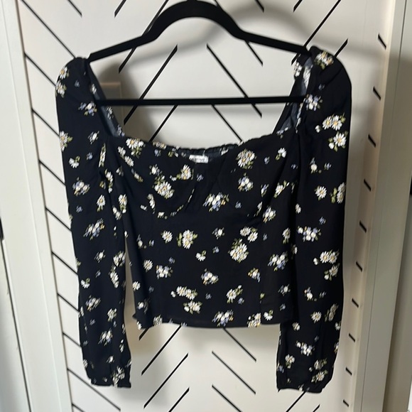 Reformation Reign Top - Picture 1 of 6